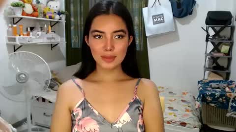 Snapshot of shasha_carreon chatting on November 21, 2025, 3:49 am shasha online show from November 21, 2025, 3:49 am