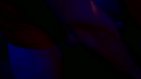 Snapshot of shawntheone3535b chatting on November 24, 2025, 4:01 am shawntheone online show from November 24, 2025, 4:01 am