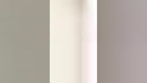 Snapshot of shay_montgomery chatting on April 16, 2026, 5:25 pm Shay Montgomery online show from April 16, 2026, 5:25 pm