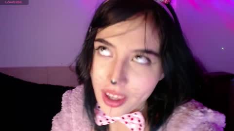 Snapshot of shayla_bbs chatting on October 24, 2025, 2:02 pm Shayla 3 online show from October 24, 2025, 2:02 pm