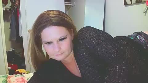 shaylam6669 online show from April 19, 2026, 10:47 am