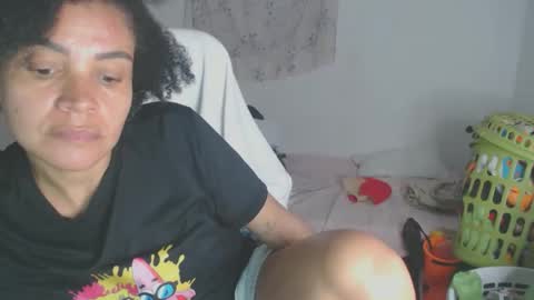 Shayna online show from December 18, 2025, 2:06 am