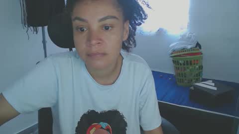 Shayna online show from April 3, 2026, 3:54 pm