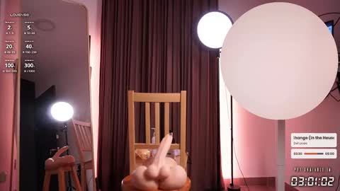 Snapshot of she_lau_ghs chatting on September 28, 2025, 4:40 am Laura c online show from September 28, 2025, 4:40 am