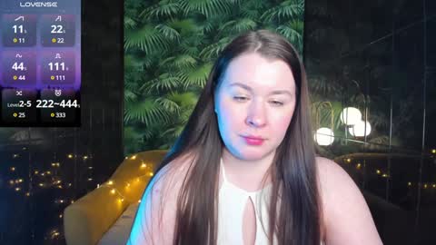 Snapshot of shedar_pretty chatting on December 27, 2024, 11:50 am Shedar online show from December 27, 2024, 11:50 am