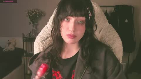 Snapshot of sheeny_shy chatting on April 26, 2026, 2:48 pm Chiara online show from April 26, 2026, 2:48 pm