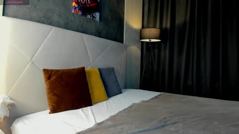 Amely online show from December 15, 2025, 9:24 am