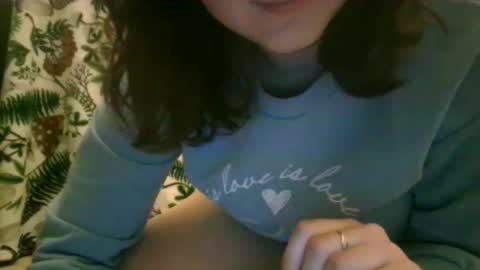 Snapshot of shelby_dust chatting on November 9, 2025, 7:23 pm shelby_dust online show from November 9, 2025, 7:23 pm