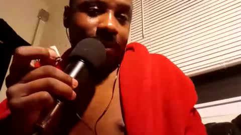 Snapshot of shelbycrazy chatting on February 23, 2026, 7:17 am King-shelb online show from February 23, 2026, 7:17 am