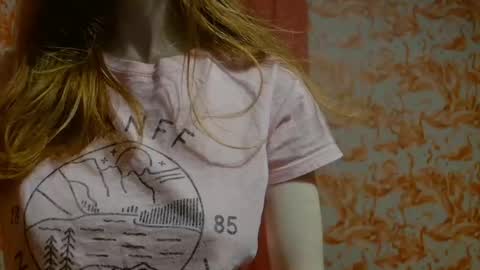 Erika online show from December 25, 2024, 3:40 am