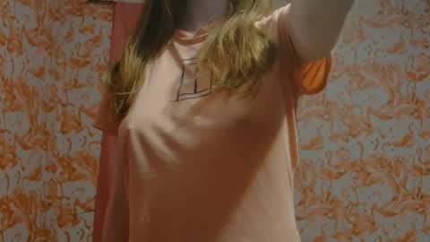 Erika online show from February 6, 2025, 2:55 am