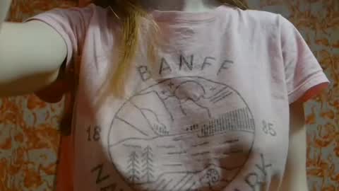 Erika online show from March 6, 2025, 3:35 am