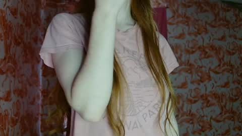 Erika online show from April 27, 2026, 6:28 pm