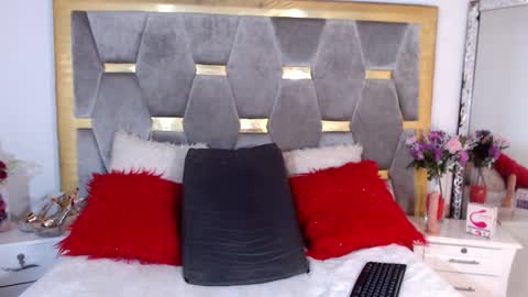 shellbydior online show from January 30, 2025, 12:18 am