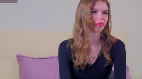 Snapshot of shelleyborom chatting on October 26, 2025, 6:19 am Sofia online show from October 26, 2025, 6:19 am