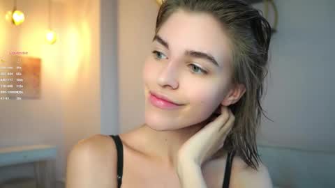 Alex online show from September 17, 2025, 1:07 am