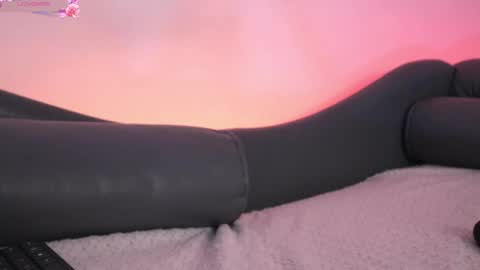  Transmission schedule Monday - Friday 715 am to 200 pm time Colombia  online show from March 6, 2025, 3:24 pm