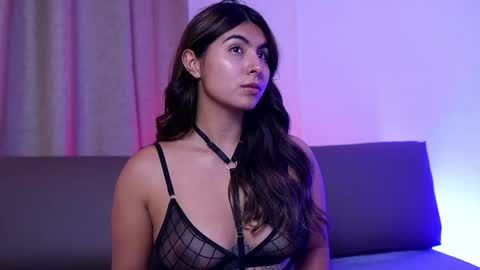  Transmission schedule Monday - Friday 715 am to 200 pm time Colombia  online show from September 23, 2025, 1:25 pm