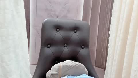 Shelly online show from April 4, 2026, 1:26 am