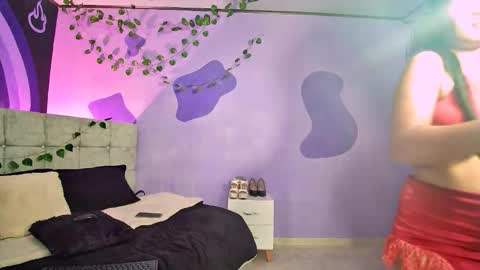 Snapshot of shelsy_boom chatting on February 18, 2026, 2:13 pm Shelsy online show from February 18, 2026, 2:13 pm