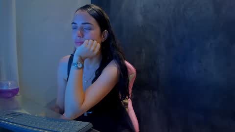 .. Sherilk .. online show from January 6, 2025, 10:35 am