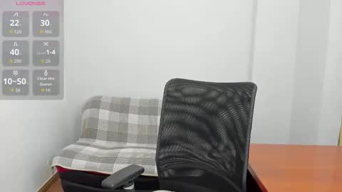 sherril_fox online show from October 28, 2025, 7:12 am