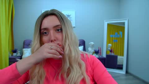 Sherry online show from April 1, 2026, 1:41 pm