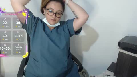 shianrose online show from February 19, 2026, 2:07 am