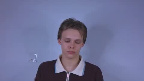 Nenedent online show from March 25, 2026, 4:07 am