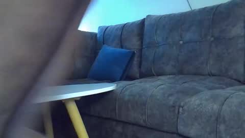 Snapshot of shiksmson chatting on September 9, 2025, 9:42 am shiksmson online show from September 9, 2025, 9:42 am