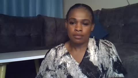 Snapshot of shiksmson chatting on September 28, 2025, 6:13 pm shiksmson online show from September 28, 2025, 6:13 pm