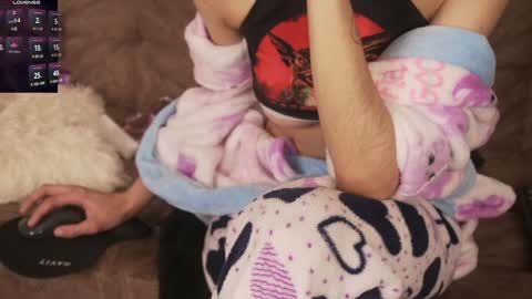 Snapshot of shinigamidoll chatting on December 12, 2024, 4:59 am Shinigamidoll see you soon online show from December 12, 2024, 4:59 am