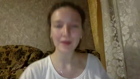 Snapshot of shining_pearl chatting on February 26, 2025, 6:32 pm Jesica online show from February 26, 2025, 6:32 pm