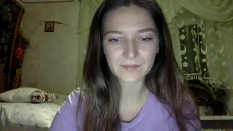 Snapshot of shining_pearl chatting on September 17, 2025, 8:32 pm Jesica online show from September 17, 2025, 8:32 pm