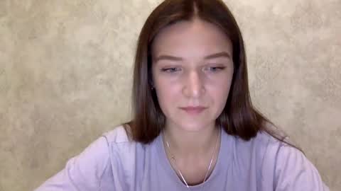 Snapshot of shining_pearl chatting on September 24, 2025, 7:28 pm Jesica online show from September 24, 2025, 7:28 pm