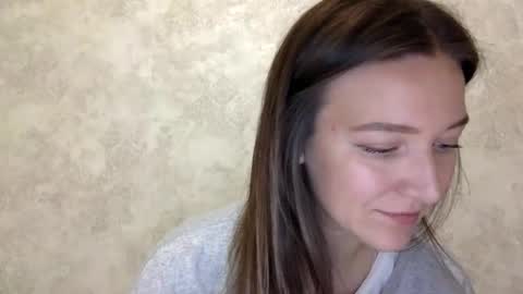 Snapshot of shining_pearl chatting on October 21, 2025, 7:58 pm Jesica online show from October 21, 2025, 7:58 pm