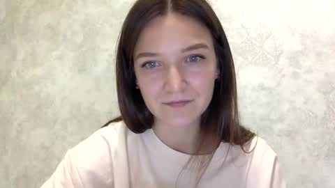 Snapshot of shining_pearl chatting on November 3, 2025, 8:43 pm Jesica online show from November 3, 2025, 8:43 pm