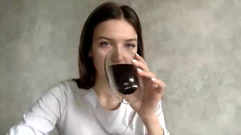 Snapshot of shining_pearl chatting on February 8, 2026, 11:02 am Jesica online show from February 8, 2026, 11:02 am