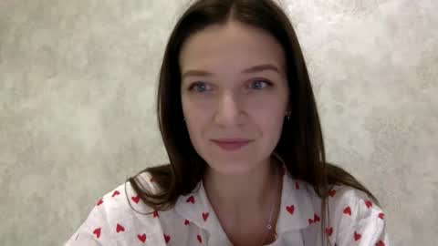 Snapshot of shining_pearl chatting on February 14, 2026, 9:22 pm Jesica online show from February 14, 2026, 9:22 pm