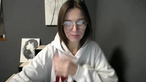 Snapshot of shining_pearl chatting on February 25, 2026, 7:18 am Jesica online show from February 25, 2026, 7:18 am