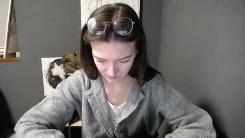 Snapshot of shining_pearl chatting on February 27, 2026, 8:14 am Jesica online show from February 27, 2026, 8:14 am