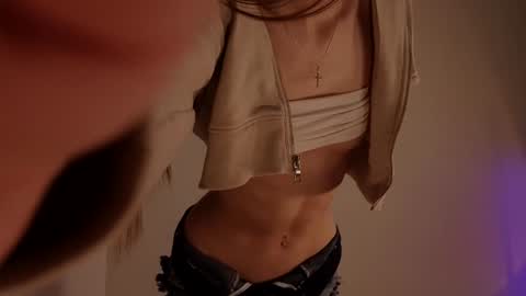 Nika online show from January 2, 2025, 9:39 pm