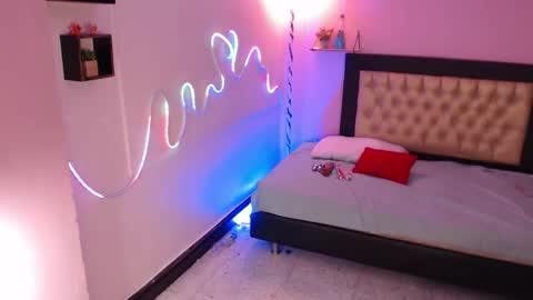 Snapshot of shiny_ela_ chatting on March 15, 2026, 1:50 pm Ela 3 online show from March 15, 2026, 1:50 pm