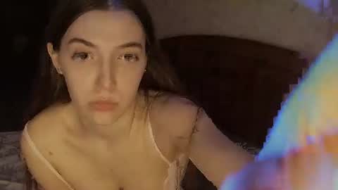 shiraha___rafieru online show from October 20, 2025, 6:52 pm