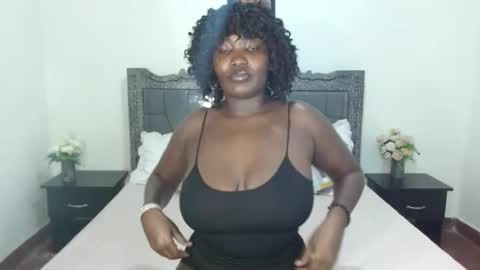 Snapshot of shiratie chatting on April 19, 2026, 5:23 pm Shirat online show from April 19, 2026, 5:23 pm