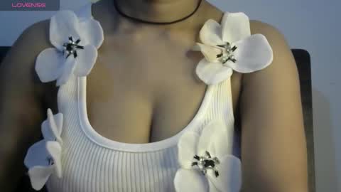 Snapshot of shiri_hot chatting on September 17, 2025, 2:46 am Siri online show from September 17, 2025, 2:46 am