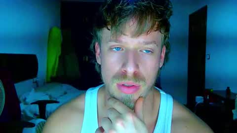 Cick Goreskin online show from January 16, 2026, 1:42 am