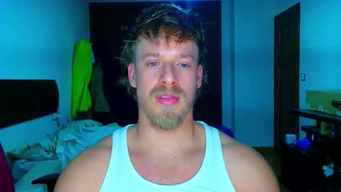 Snapshot of shirtless_dj chatting on February 7, 2026, 4:49 am Cick Goreskin online show from February 7, 2026, 4:49 am