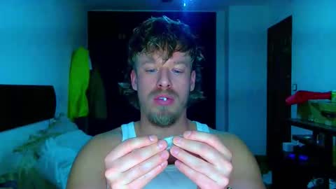 Snapshot of shirtless_dj chatting on March 3, 2026, 1:56 am Cick Goreskin online show from March 3, 2026, 1:56 am