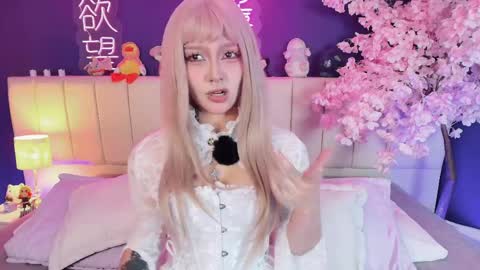 Snapshot of shizuko___ chatting on May 28, 2026, 8:50 pm Valentina online show from May 28, 2026, 8:50 pm